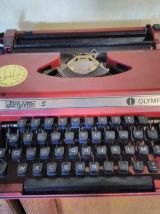 Machine à écrire "dactylette S "