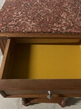 Chevet « Red Marble »