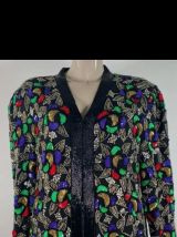 Jolie veste brodée 