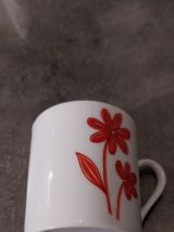 6 Tasses café vintage porcelaine blanc avec fleurs rouge