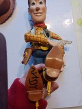 Woody -Toy Story parle Français
