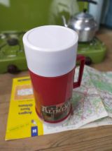 Porte aliments Thermos rouge