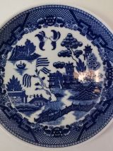 Blue Willow - Une assiette ancienne Blue Willow Japan