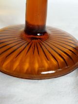 Coupe en verre ou cristal ambré