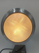 Lampe industrielle, Detournement d'objet