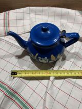 Théière émaillée bleu