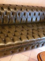 Canapé Chesterfield + Fauteuil + Pouf Très bon état