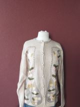 Cardigan laine et mohair avec boutons métal et nacre 