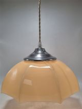 Suspension en opaline