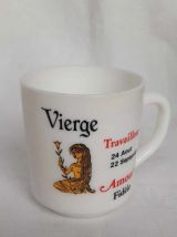 mug astrologique arcopal vintage