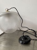 ANCIENNE SUSPENSION DEMI-BOULE ART-DECO