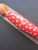 jolies stylos à bille en forme d enfant  écriture bleu