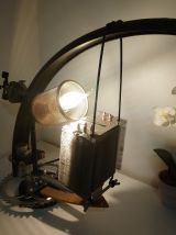Lampe à poser recyclage déco artisanale "Vélo-moteur"