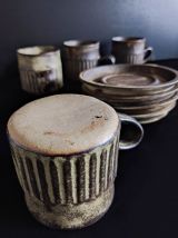 4 tasses avec sous-tasses