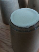 8 tasses ou verres Digoin en grès