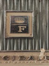 Réfrigérateur marque "frigidaire" année 60 en état de marche