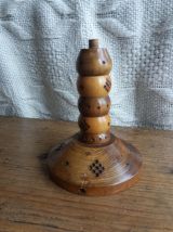Pied de lampe en bois tourné artisanal