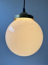 ANCIENNE SUSPENSION RONDE 18 CM EN OPALINE VINTAGE 