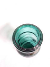 Flacon, bocal en verre moulé vert émeraude