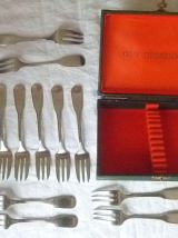 coffret 12 fourchettes a dessert Guy Degrenne