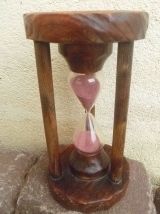 sablier en bois  , vintage