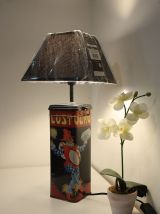 Lampe artisanale recyclage boite vintage Lustucru