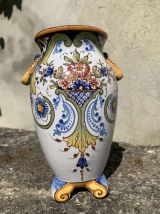 Vase en faïence de Desvres