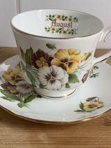 Tasse en porcelaine anglaise