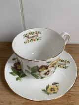 Tasse en porcelaine anglaise