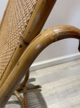 Rocking chair en rotin et cannage