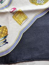 Gavroche Hermès 100% Soie - Parfums – Foulard carré 45cm