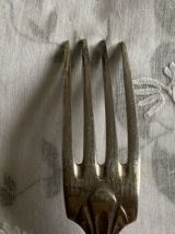 Lot de 8  fourchettes en metal argenté avec poinçons 