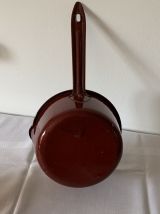 Casserole en tôle émaillée couleur bordeaux  diamètre: 19 cm