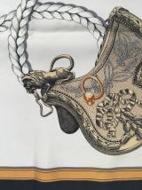 Carré HERMÈS Paris "Grand Apparat" 100% SOIE - bord noir