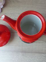 Théière en forme de boîte aux lettres anglaise - Price Kensi