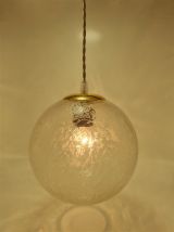 Suspension en verre givré