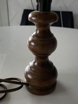 Lampe de chevet en bois