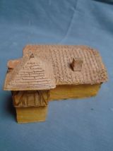 Maison pigeonnier en terre cuite patinée ,pièce unique