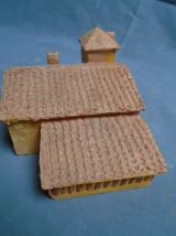 Maison pigeonnier en terre cuite patinée ,pièce unique