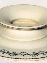 Coupe sur pied faïence ancienne. Porcelaine opaque de Gien
