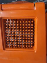 Coupe frite orange Zyliss en bon état 