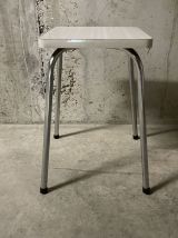 Tabouret en formica blanc années 70