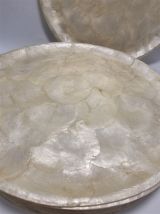 Ensemble d'assiettes en nacre