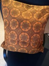 Housse de coussin années 70 en canevas