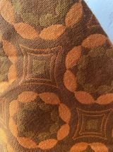 Housse de coussin années 70 en canevas