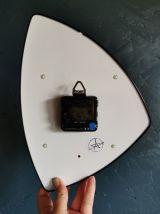 Horloge vintage pendule murale silencieuse années 70 "Japy"