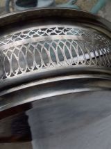 Corbeille en métal argenté ajouree