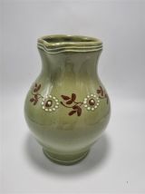 Pichet en terre cuite