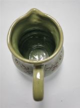 Pichet en terre cuite