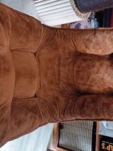 CHAISE OU FAUTEUIL PIVOTANT EN VELOURS, PIEDS BOIS